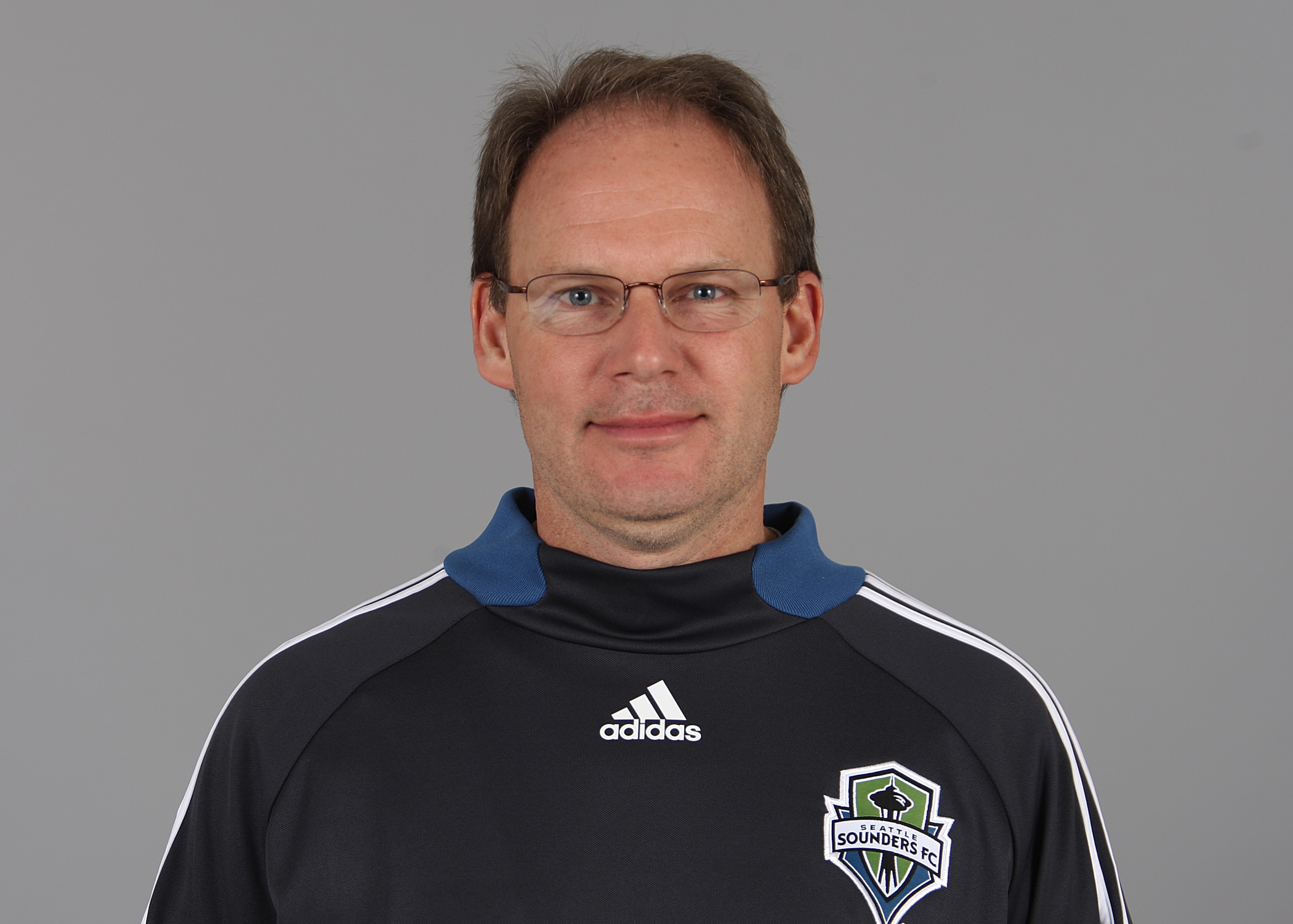 brian-schmetzer-seattle-sounders-2010-sportspress-northwest