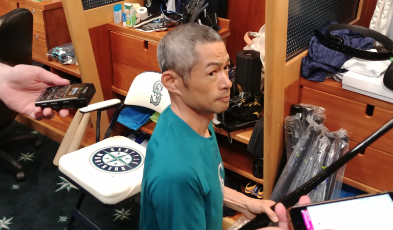 Thiel Need To Start Ichiro Not A Good Sign For M s Sportspress Northwest